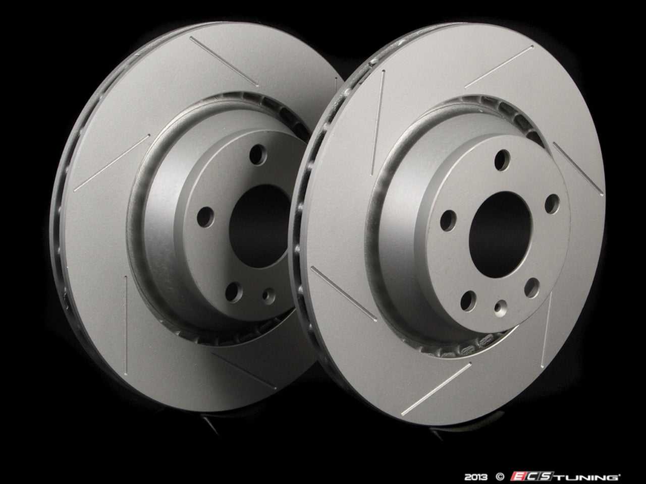 ECS Tuning, ECS Tuning - Slotted Rear Brake Discs for MQB Cars (310mm)