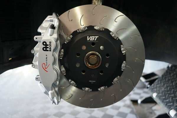 Vagbremtechnic, Front Brake Kit 6 Piston AP Racing Calipers with 390x34mm 2-Piece Discs (BK0006)  (Audi RS5 8T)