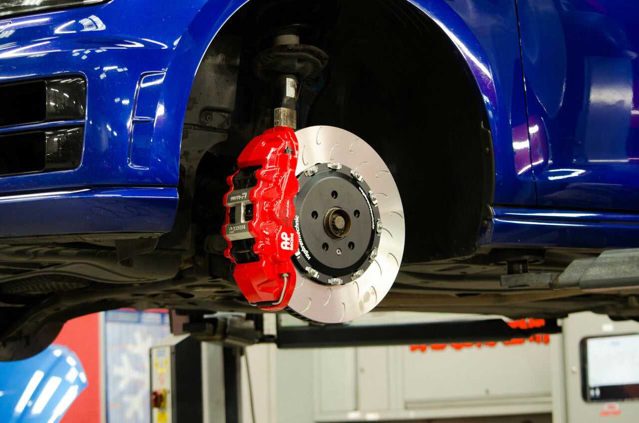 Vagbremtechnic, Front Brake Kit 6 Piston AP Racing Calipers with 390x34mm 2-Piece Discs (BK0019) (Audi S3 8P)